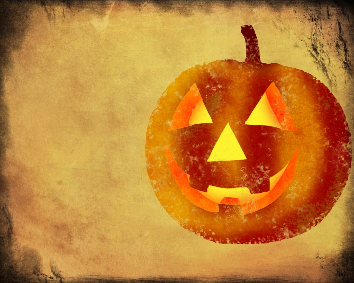 Halloween: Tradition – Almost Heroes
